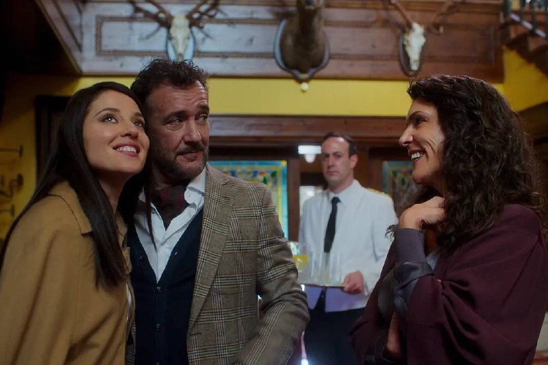 Netflix玛格丽塔·列维耶娃主演的8集剧《冷战余谍 In From the Cold》发布正式预告剧集讲述女主（Margarita Levieva饰）正与女儿在欧洲度假，此时CIA的出现迫使她面对自己隐藏已久的KGB身份