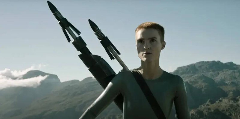 异星灾变 第二季✅Raised by Wolves Season 2（2022）美国 / 剧情 / 科幻 / 奇幻 / 2022-02-03(美国)上映▍剧情简介：     马库斯、母亲、父亲、坎皮恩、保罗、苏等集体回归！讲述母亲和父亲带着人类的6个孩子在开普勒22b星球神秘热带地区加入了一个新成立的无神论殖民地，但是在这个陌生的新社会中，他们的麻烦才刚刚开始，因为母亲的 