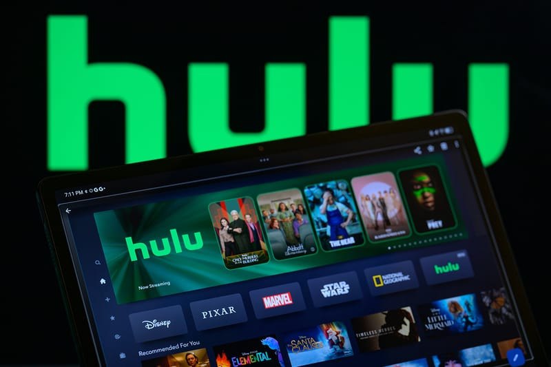 🔖 Disney+ 整合 Hulu | 明年独立App下线　Disney 宣布将在 2026 年淘汰独立 Hulu App，并将其内容与品牌全面整合进 Disney+，用户今后只需一个 App 即可观看 Hulu + Marvel + Star Wars + ESPN 等全线内容*️⃣来源：hypebeast.cn标签：#科技资讯 #新闻摘要 #科技新闻 #每日新闻📮 频道 | 🪧 群聊 | ✨ 中文包