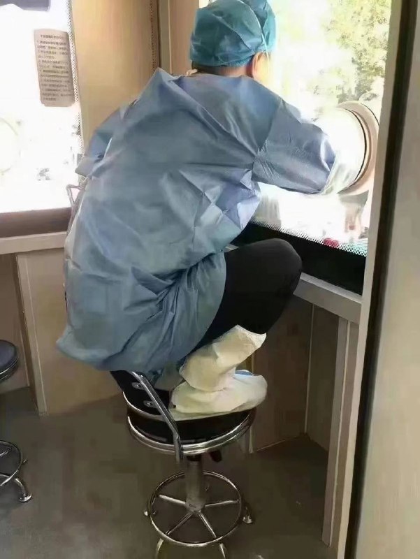 #河南 核酸检测小屋 😅有点无语…..#河南 核酸检测小屋 😅有点无语…..